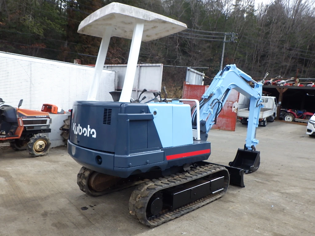 Багер Kubota KX-021 - изображение 4