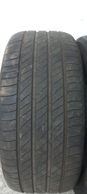 Гуми Летни 275/40R19, снимка 4