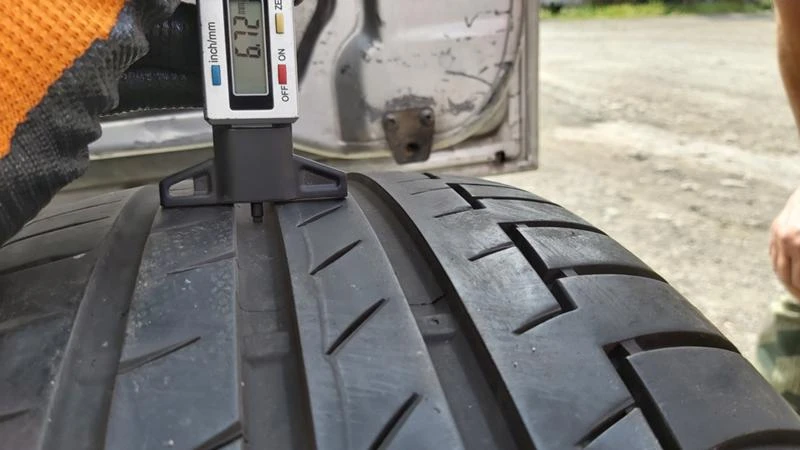 Гуми Летни 225/55R18, снимка 4 - Гуми и джанти - 29274735