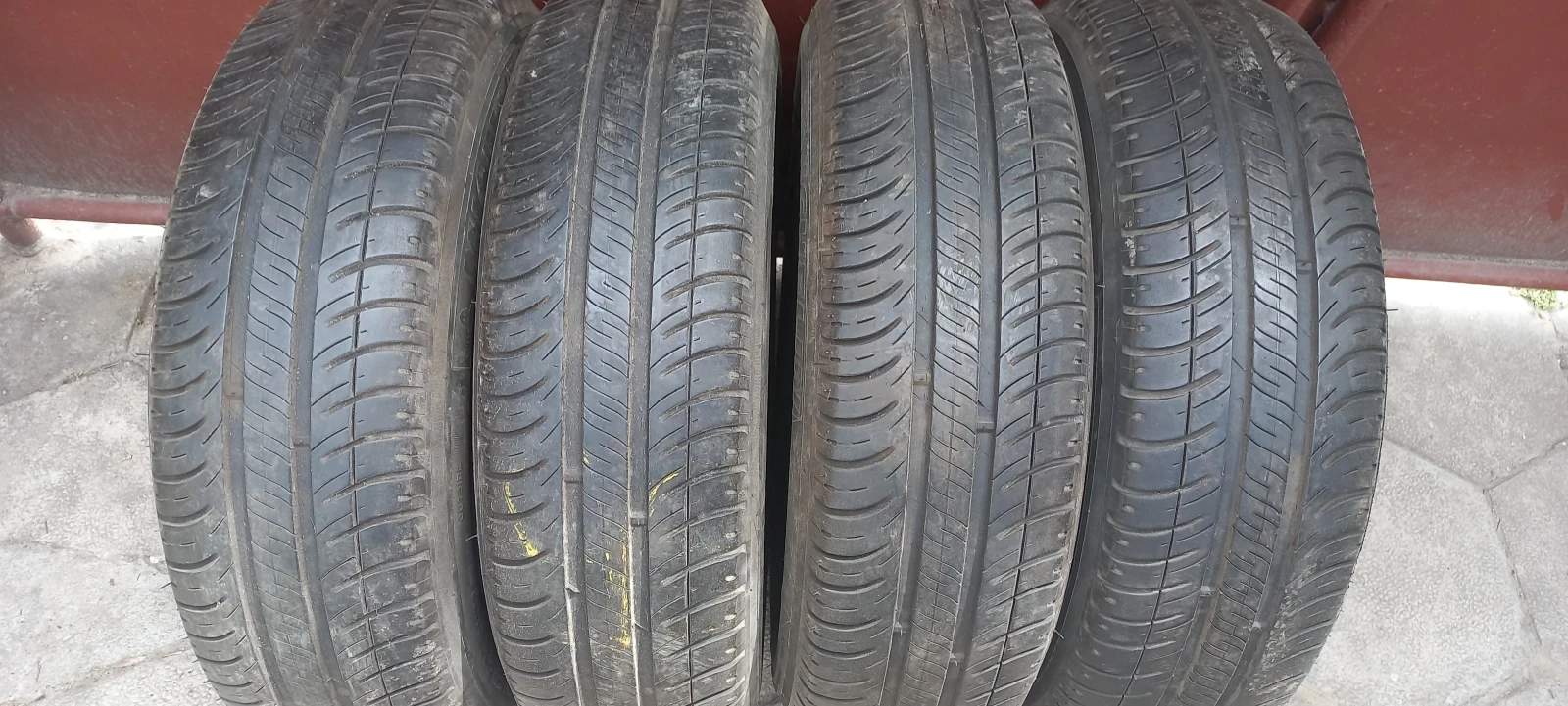 Гуми Летни 175/70R14, снимка 2 - Гуми и джанти - 53326339