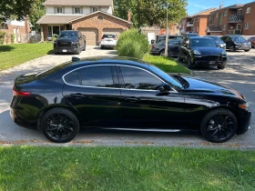 Alfa Romeo Giulia * 4dr Sdn AWD* АВТОКРЕДИТ БЕЗ ПЪРВОНАЧАЛНА ВНОСКА*, снимка 3