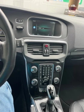 Volvo V40  1.5   | Mobile.bg    12