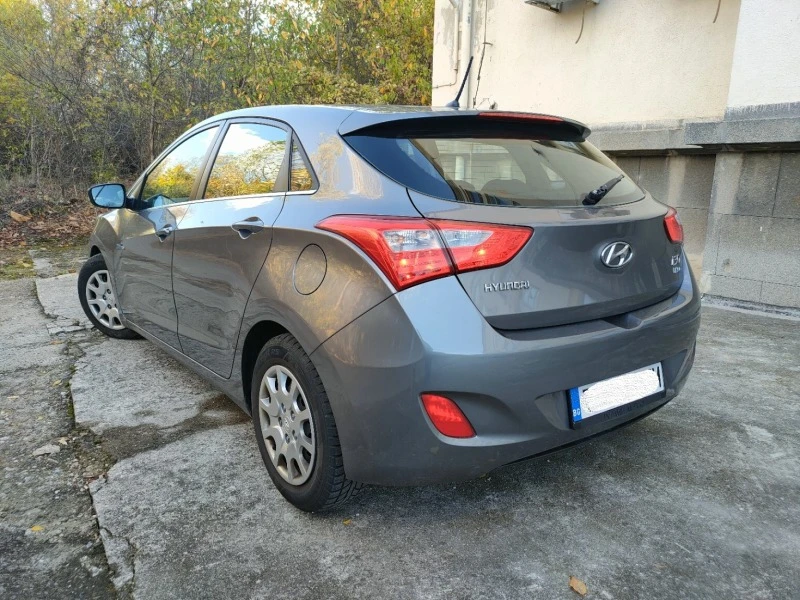 Hyundai I30 1.4 CRDI, снимка 3 - Автомобили и джипове - 42887866