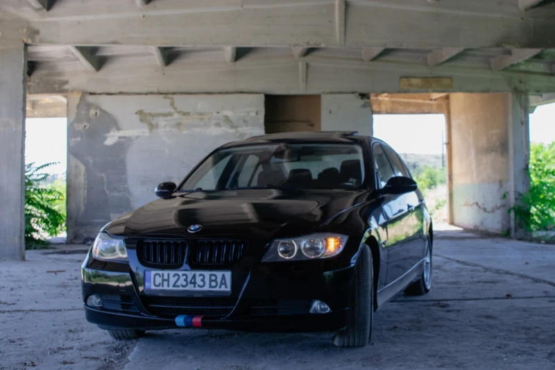 BMW 320 2.0, снимка 1 - Автомобили и джипове - 47277258