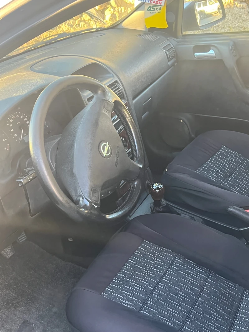 Opel Astra, снимка 4 - Автомобили и джипове - 47439626