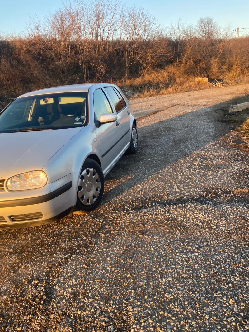 VW Golf 1.6 Газов инжекцион , снимка 7 - Автомобили и джипове - 48551773