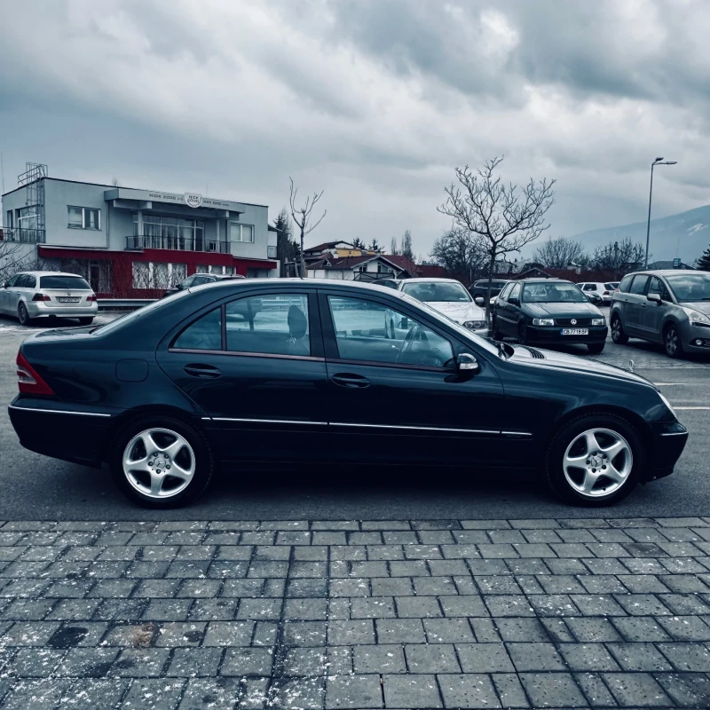 Mercedes-Benz C 270 Avantgarde, снимка 5 - Автомобили и джипове - 49307136