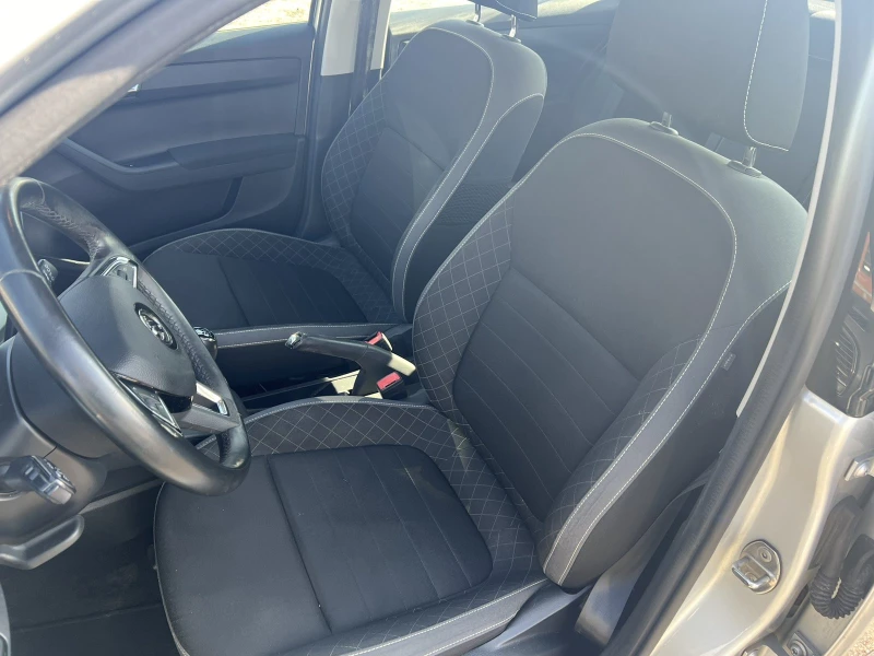 Skoda Fabia 1.0 75к.с., снимка 7 - Автомобили и джипове - 50327254