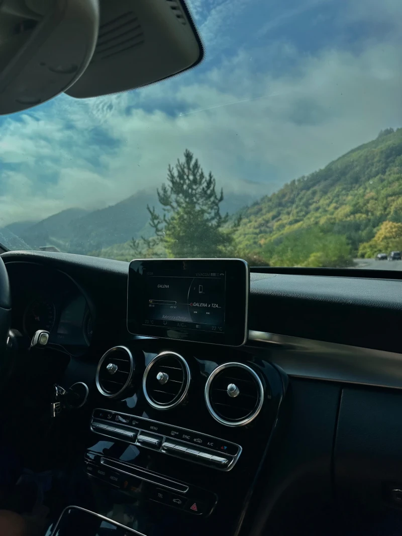 Mercedes-Benz C 220  блутек, снимка 3 - Автомобили и джипове - 52470317