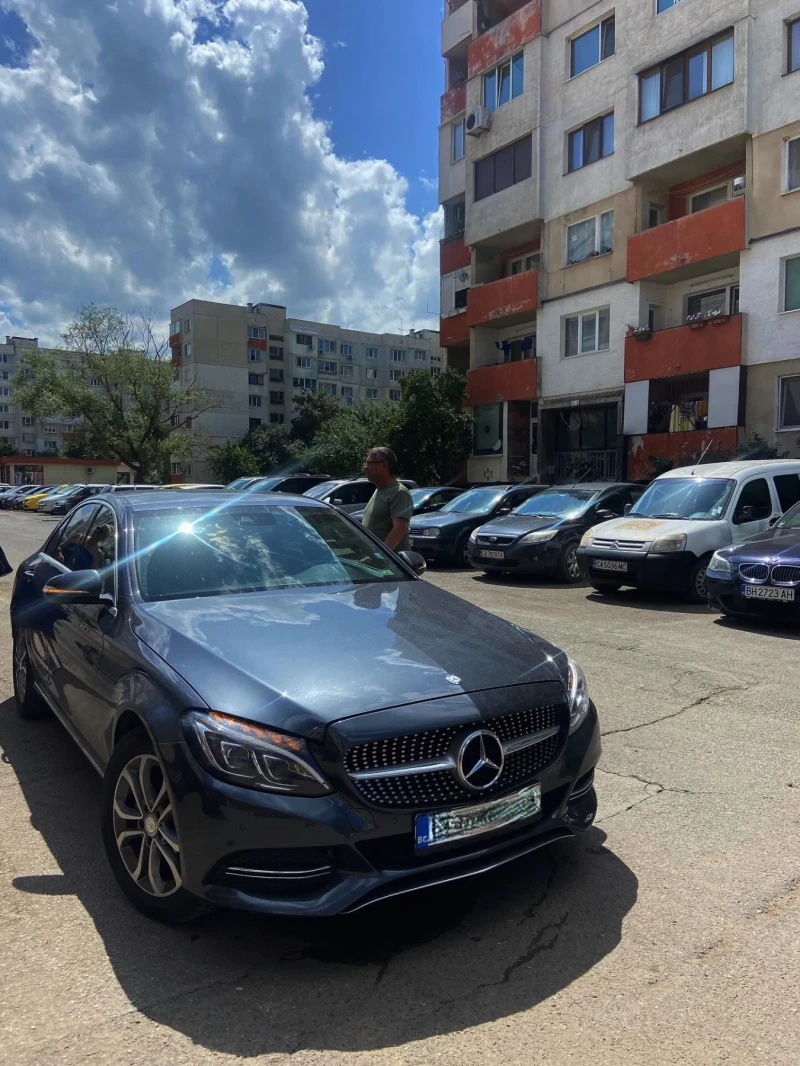 Mercedes-Benz C 220  блутек, снимка 2 - Автомобили и джипове - 52470317