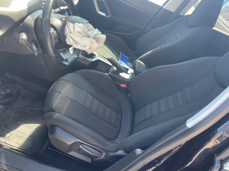 Peugeot 308 1.6 Blue HDI, снимка 8 - Автомобили и джипове - 51391010