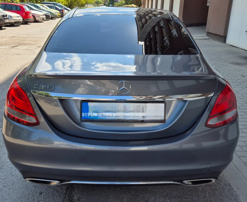 Mercedes-Benz C 300, снимка 9 - Автомобили и джипове - 52437325