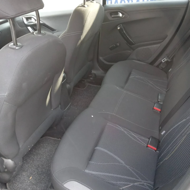 Peugeot 208 1.4 HDI, снимка 3 - Автомобили и джипове - 52587021