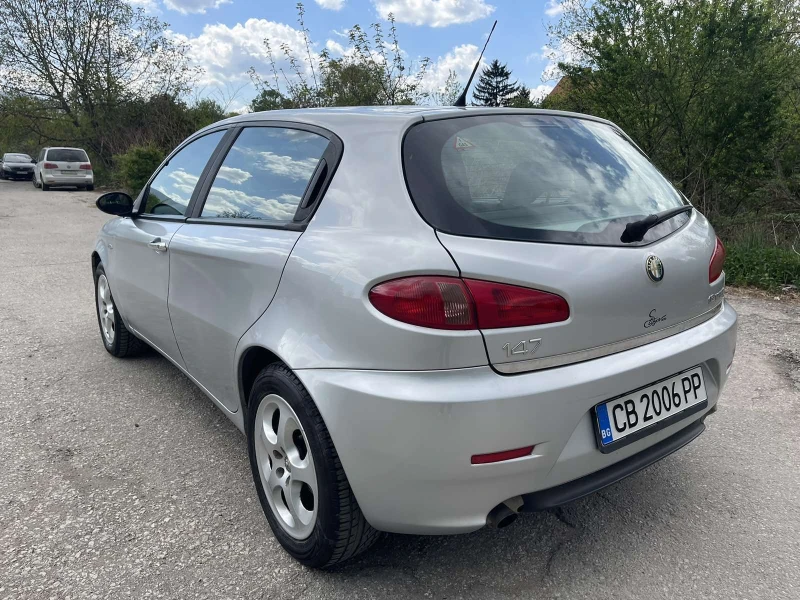Alfa Romeo 147 1.6 GAS, снимка 4 - Автомобили и джипове - 52814100