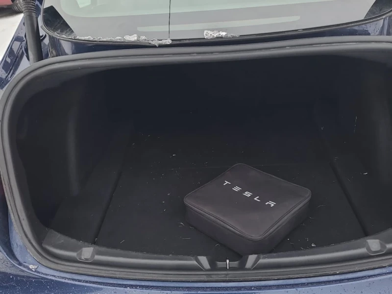 Tesla Model 3 * LONG RANGE ALL WHEEL DRIVE * CARFAX * ЦЕНА ДО БГ, снимка 13 - Автомобили и джипове - 53020182