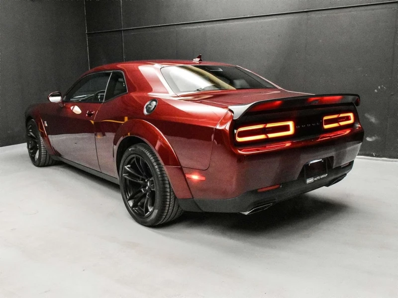 Dodge Challenger * R/T SCAT PACK * CARFAX * БЕЗ ПЪРВОНАЧАЛНА ВНОСКА, снимка 8 - Автомобили и джипове - 53163540