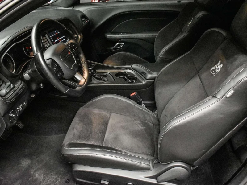 Dodge Challenger * R/T SCAT PACK * CARFAX * БЕЗ ПЪРВОНАЧАЛНА ВНОСКА, снимка 15 - Автомобили и джипове - 53163540