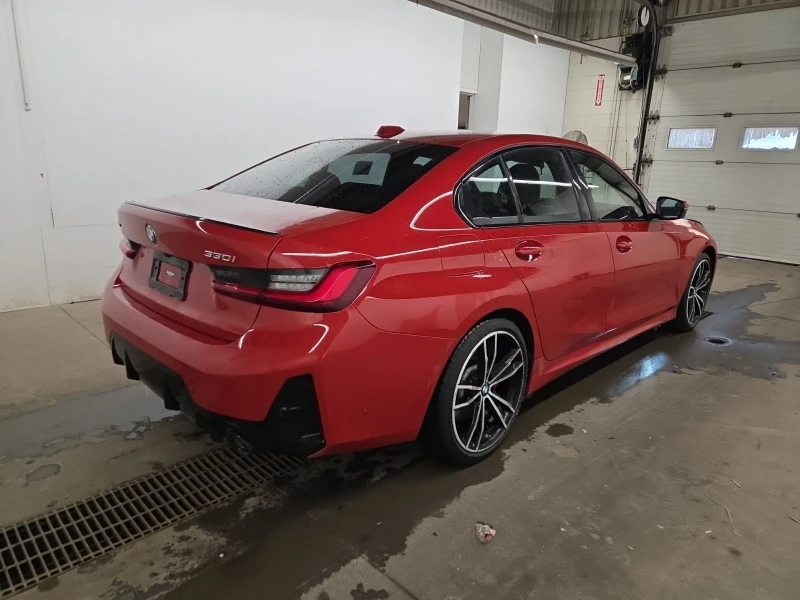 BMW 330 * xDrive * CARFAX* ОПЦИЯ ЗА ФИНАНСИРАНЕ* , снимка 3 - Автомобили и джипове - 53226158