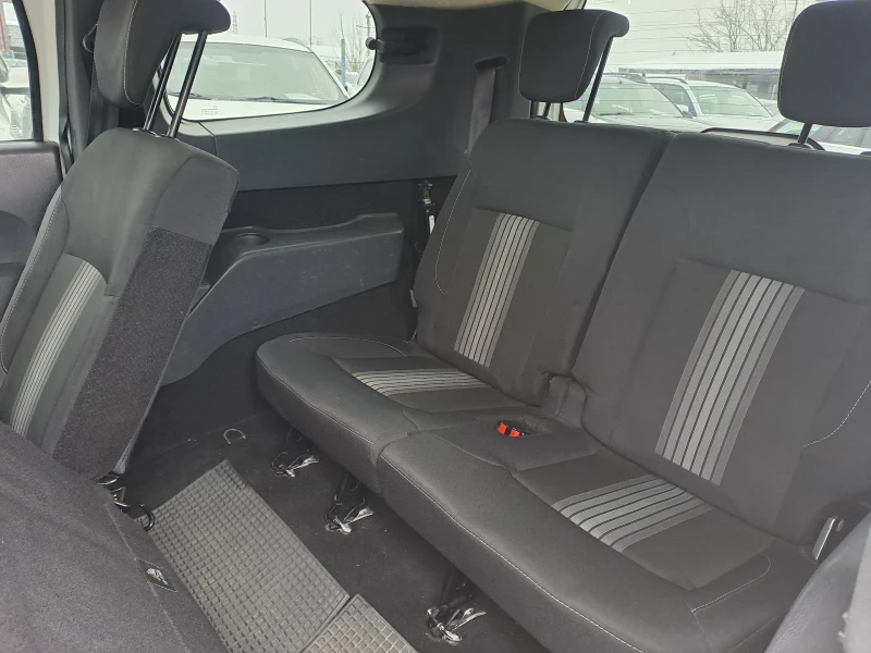 Dacia Lodgy 1, 5dci.7места, EVRO6B, STEPWAY, 6ск, снимка 8 - Автомобили и джипове - 53339742