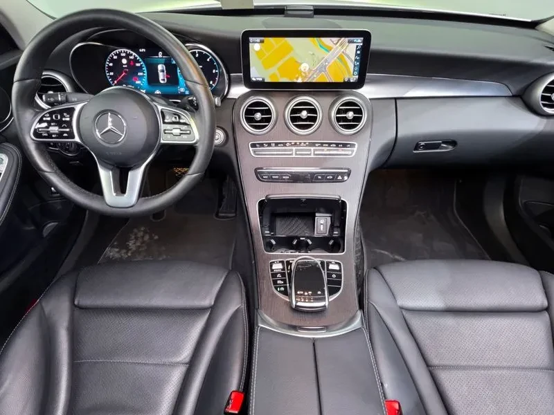 Mercedes-Benz C 220 d, снимка 7 - Автомобили и джипове - 54287263