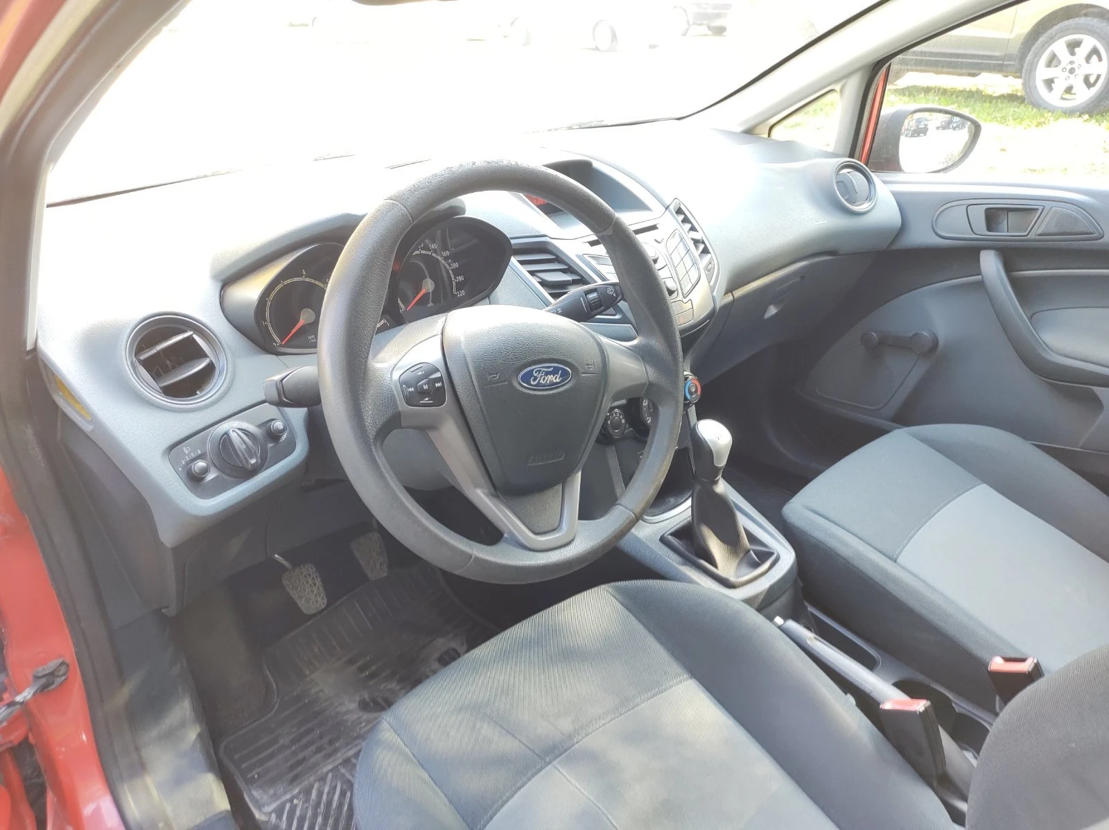 Ford Fiesta товарен - изображение 5