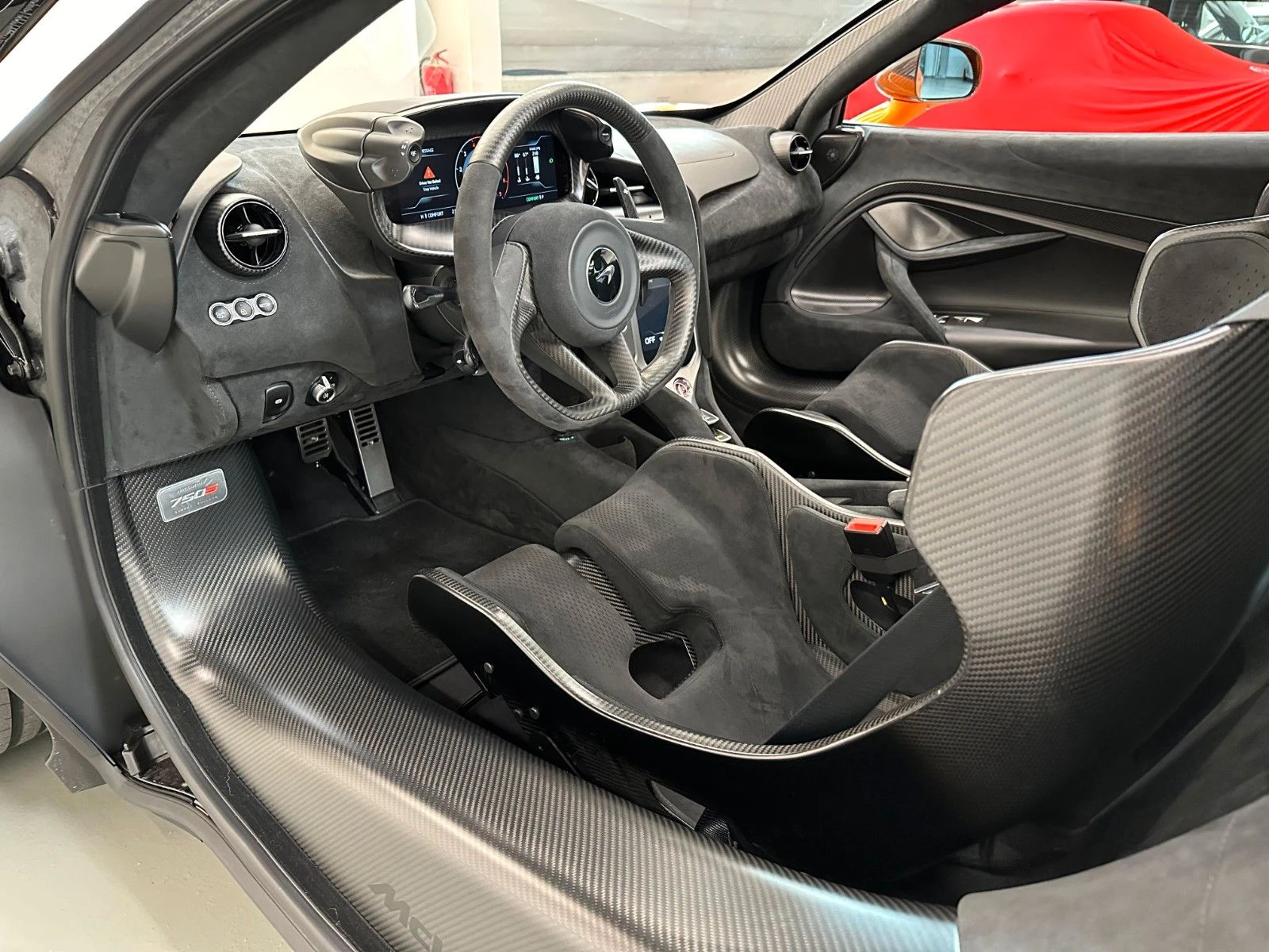 McLaren 720 S 750 S/ COUPE/CARBON/ CERAMIC/SENNA SEATS/ B&W/ 360 | Mobile.bg   13