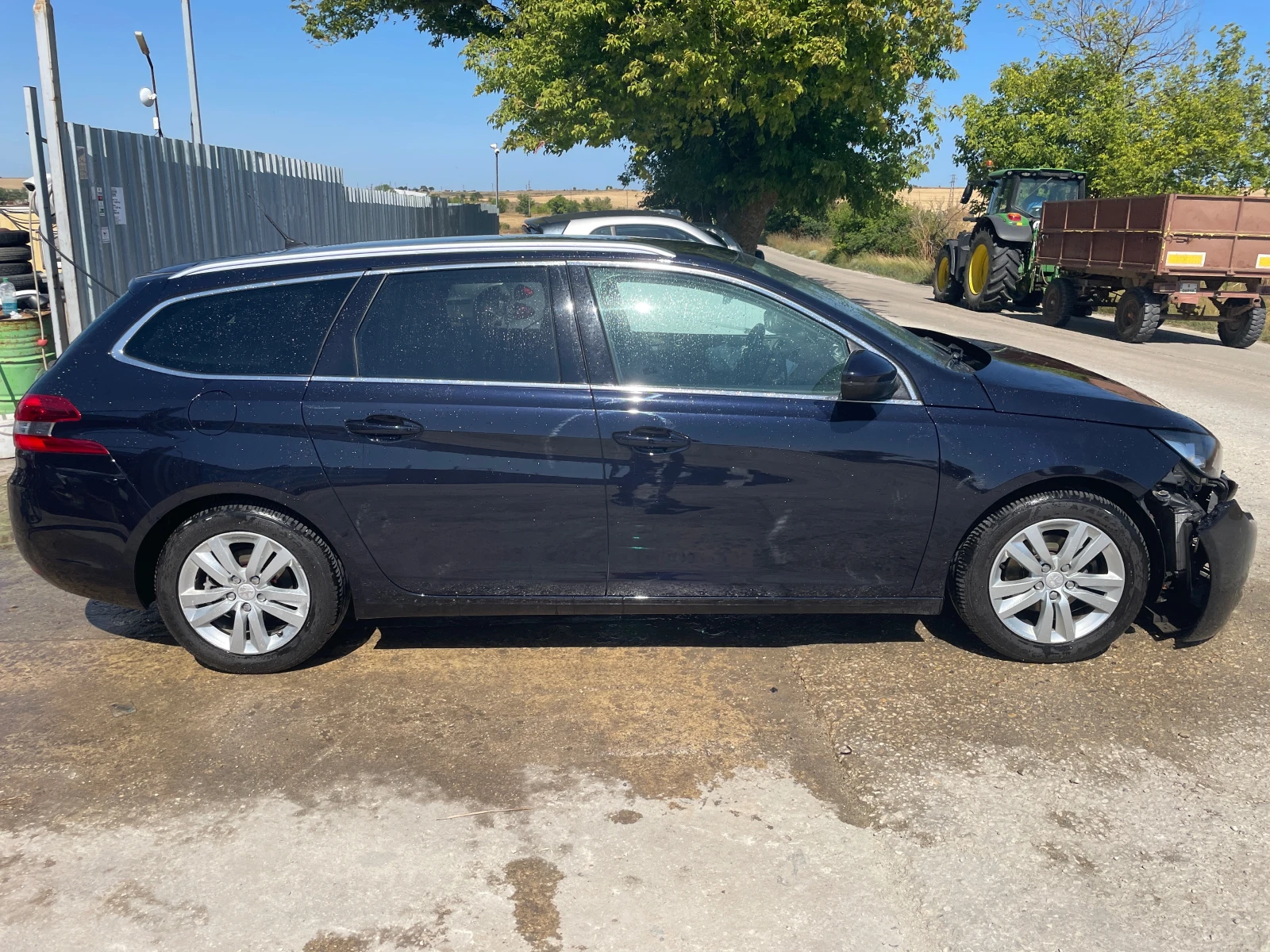 Peugeot 308 1.6 Blue HDI - изображение 3