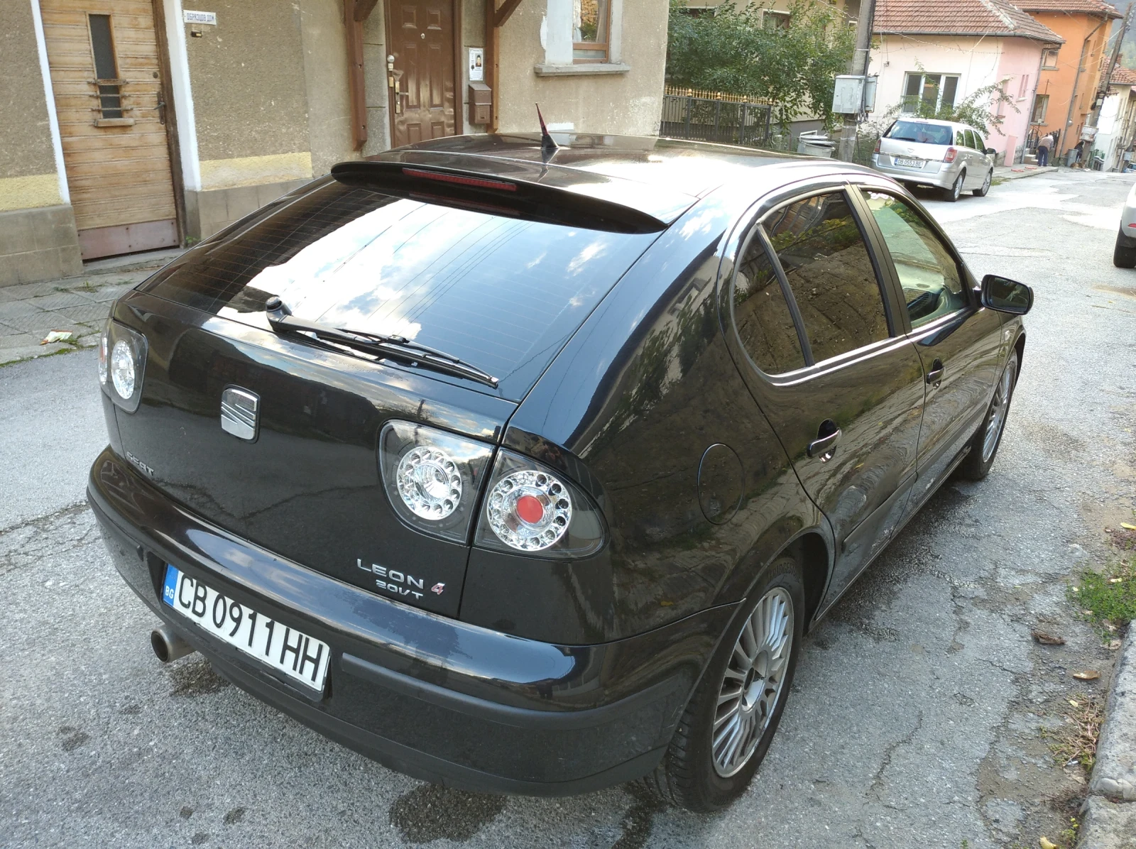 Seat Leon 1.8 T 4х4 - изображение 3