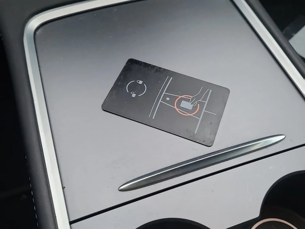 Tesla Model 3 * LONG RANGE ALL WHEEL DRIVE * CARFAX * ���� �� �� | Mobile.bg � ����������� 7