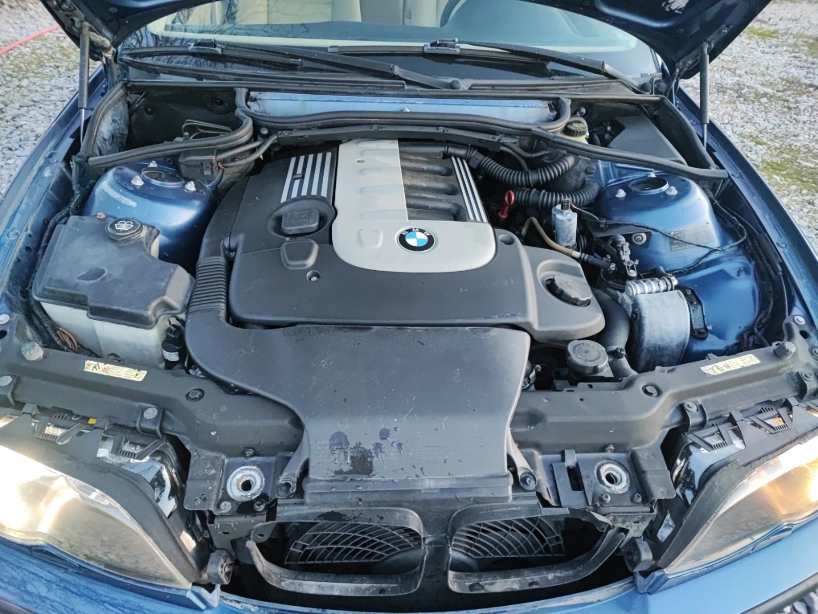 BMW 330 xDrive 3.0/180kc, снимка 11 - Автомобили и джипове - 53784977