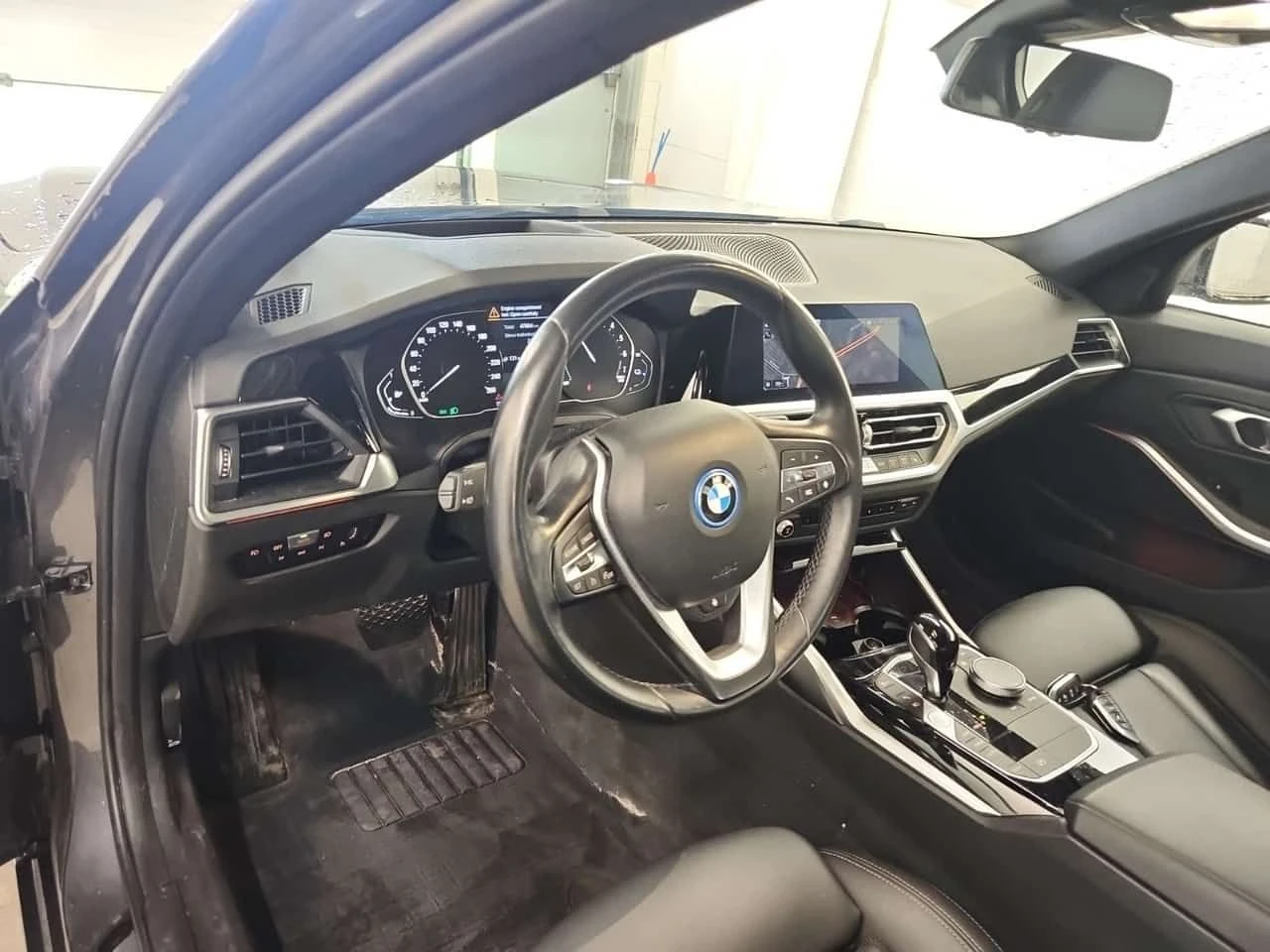 BMW 330 * 330e xDrive * ������ * 2 ����� * �������� | Mobile.bg � ����������� 9