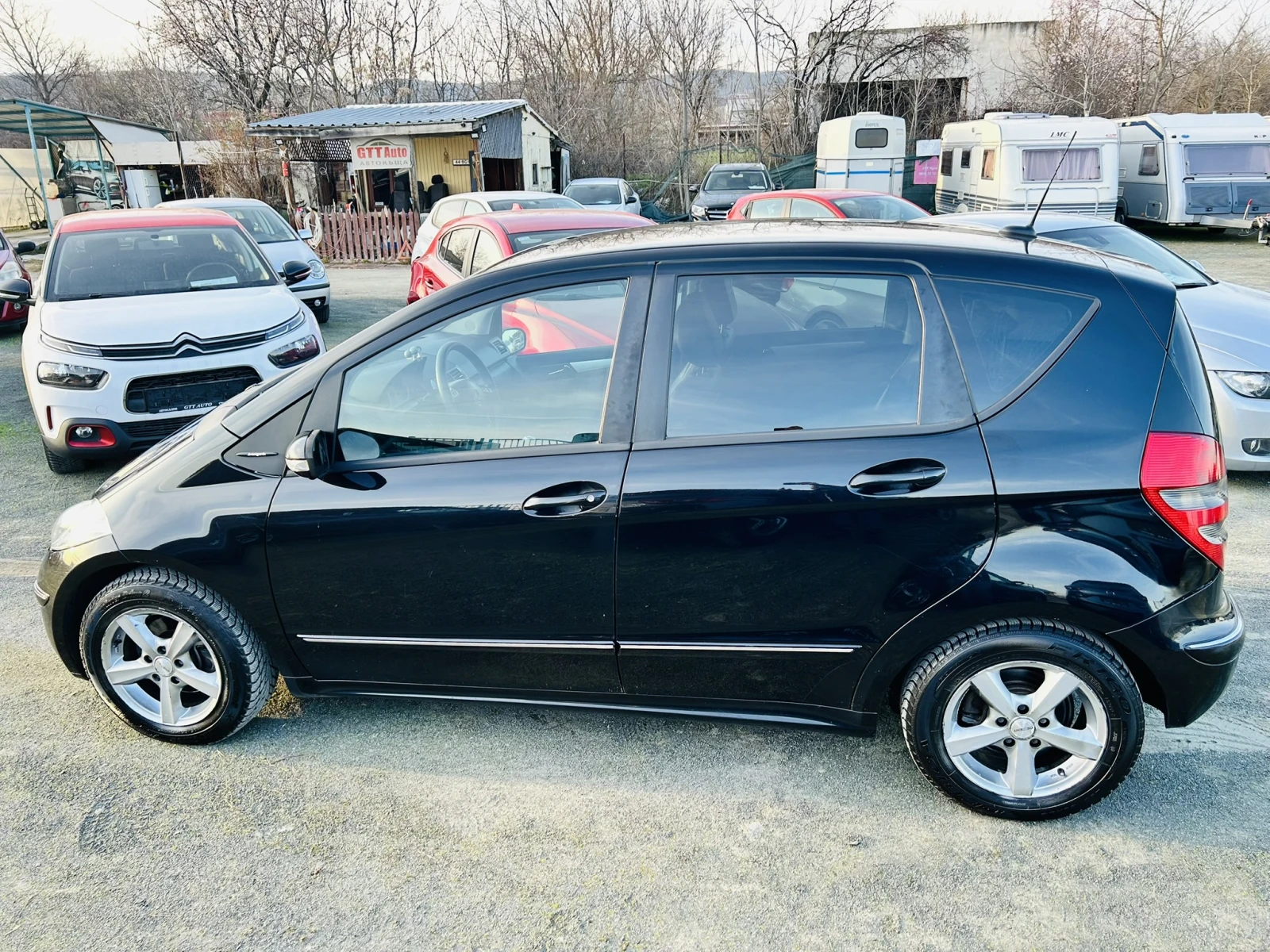 Mercedes-Benz A 150 Avantgarde* Harman-Kardon* Кожа* Топ, снимка 2 - Автомобили и джипове - 53819512