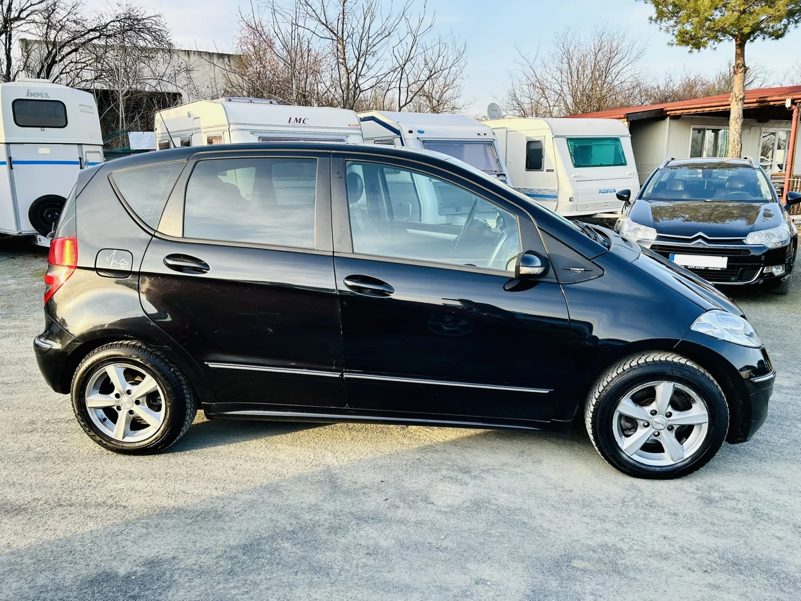 Mercedes-Benz A 150 Avantgarde* Harman-Kardon* Кожа* Топ, снимка 6 - Автомобили и джипове - 53819512