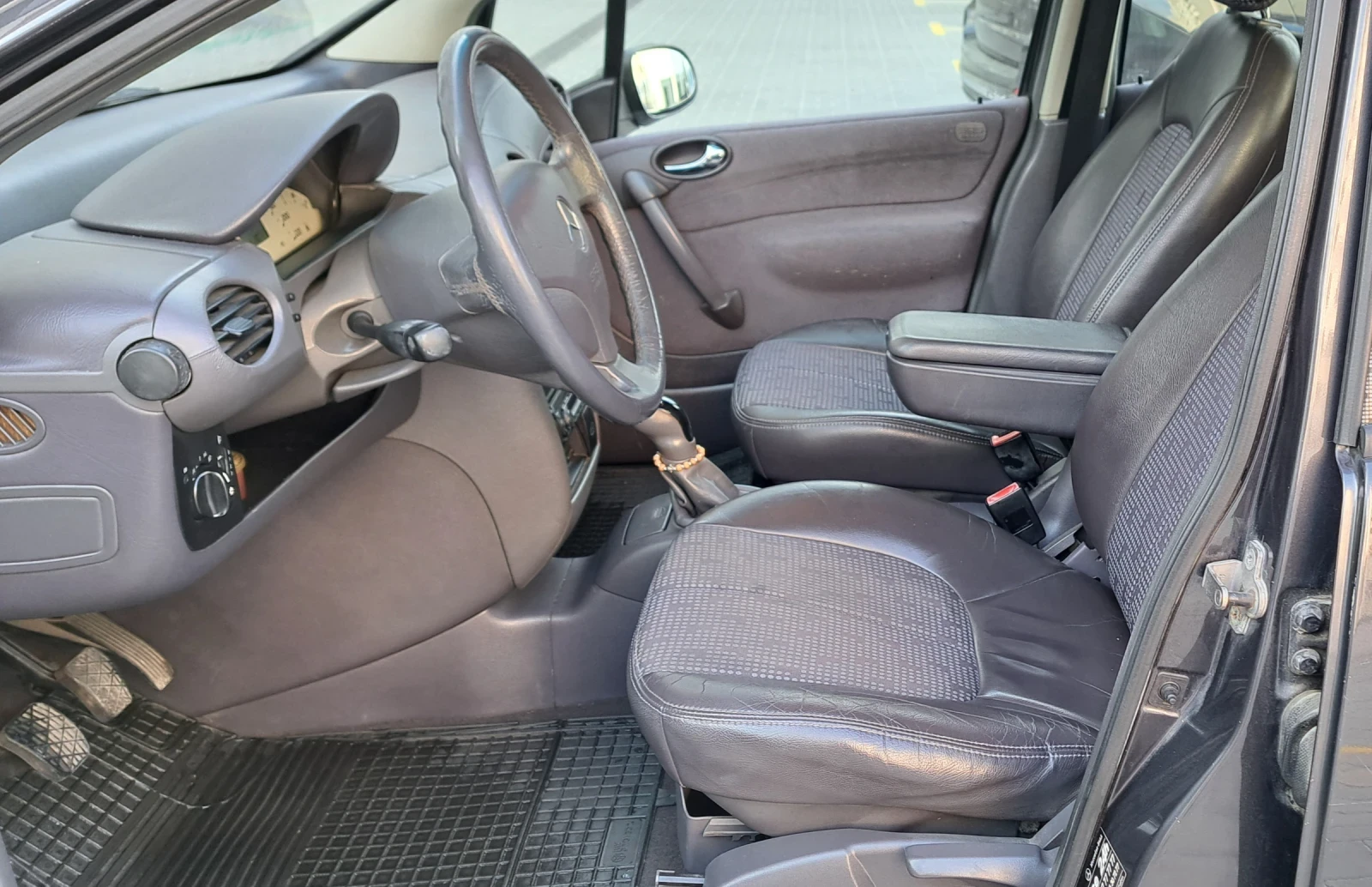 Mercedes-Benz A 160 AVANGARD, снимка 7 - Автомобили и джипове - 53868422