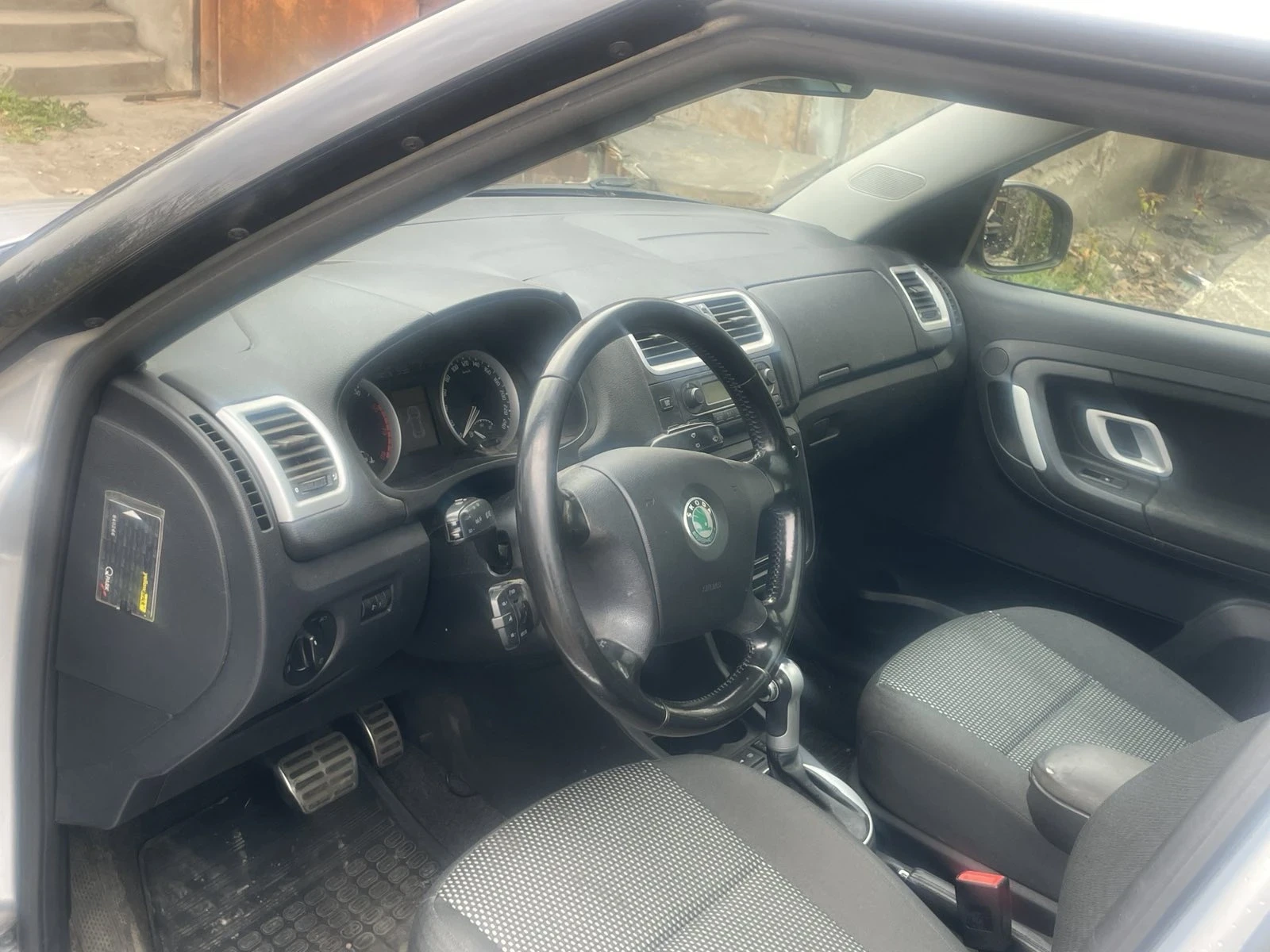 Skoda Roomster 1.6 SCOUT ��������� | Mobile.bg � ����������� 9