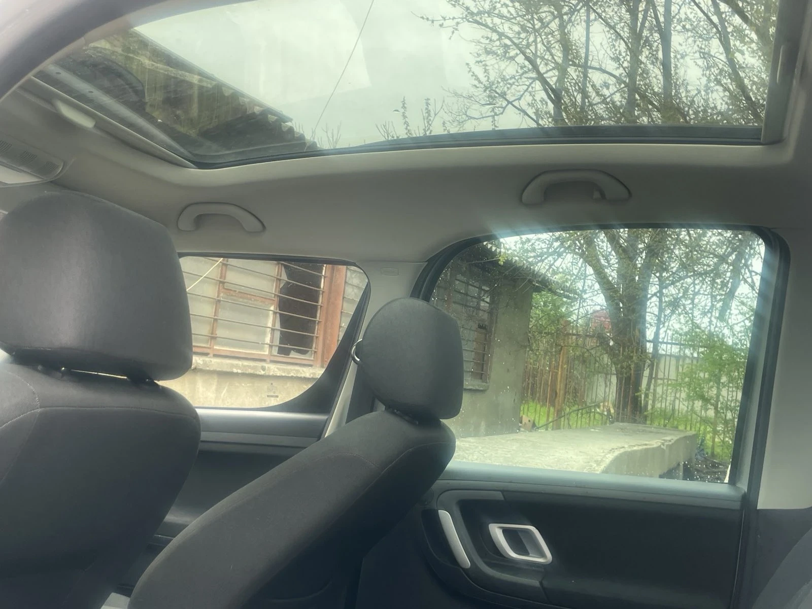 Skoda Roomster 1.6 SCOUT ��������� | Mobile.bg � ����������� 8