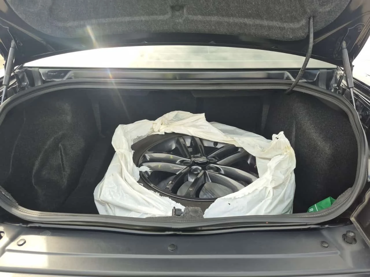 Dodge Challenger GT| 2 КЛЮЧА| 2 ЧИФТА ГУМИ С ДЖАНТИ| ПАНОРАМА| , снимка 13 - Автомобили и джипове - 54235991