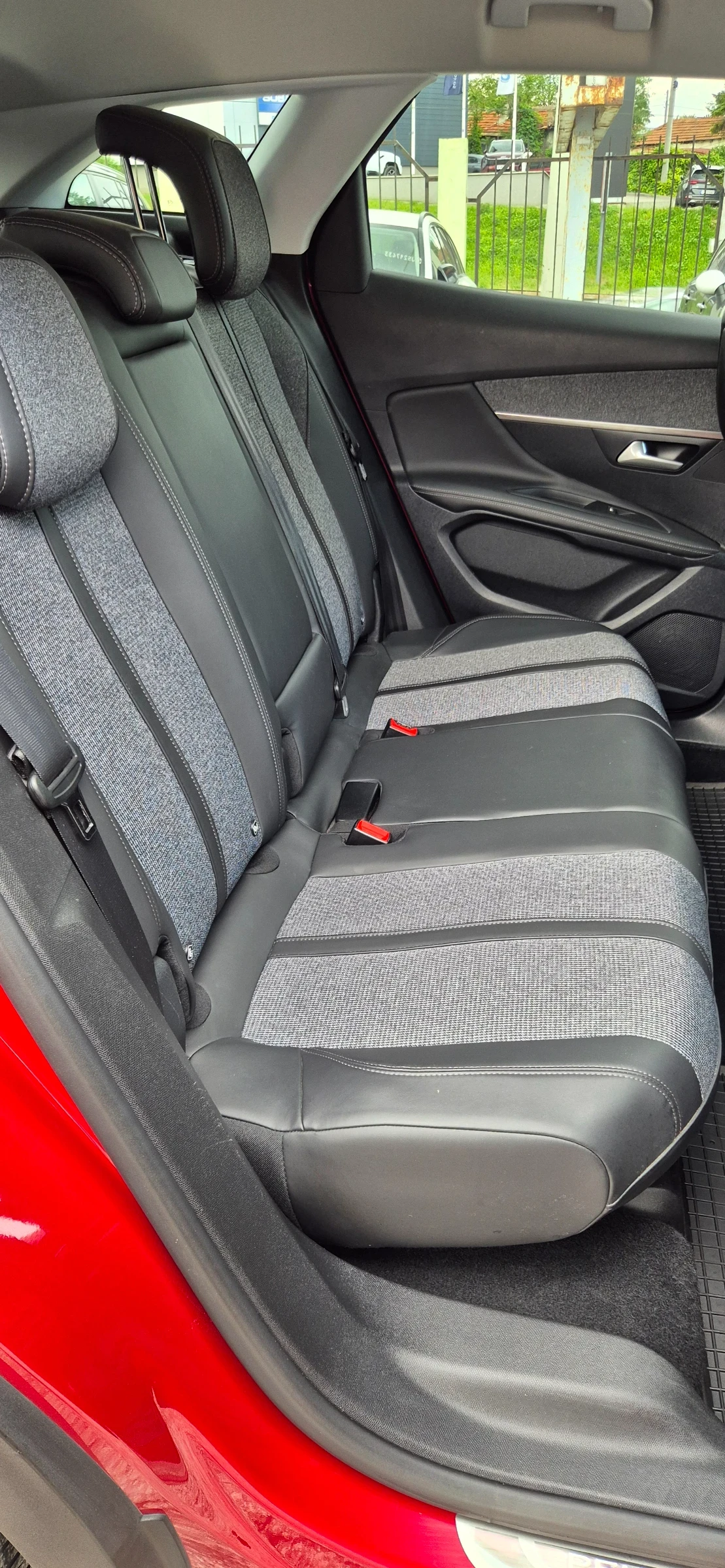Peugeot 3008 1.5HDI* AUTOMAT* NAVI* LANE ASSISTENT* KEYLESS | Mobile.bg � ����������� 15