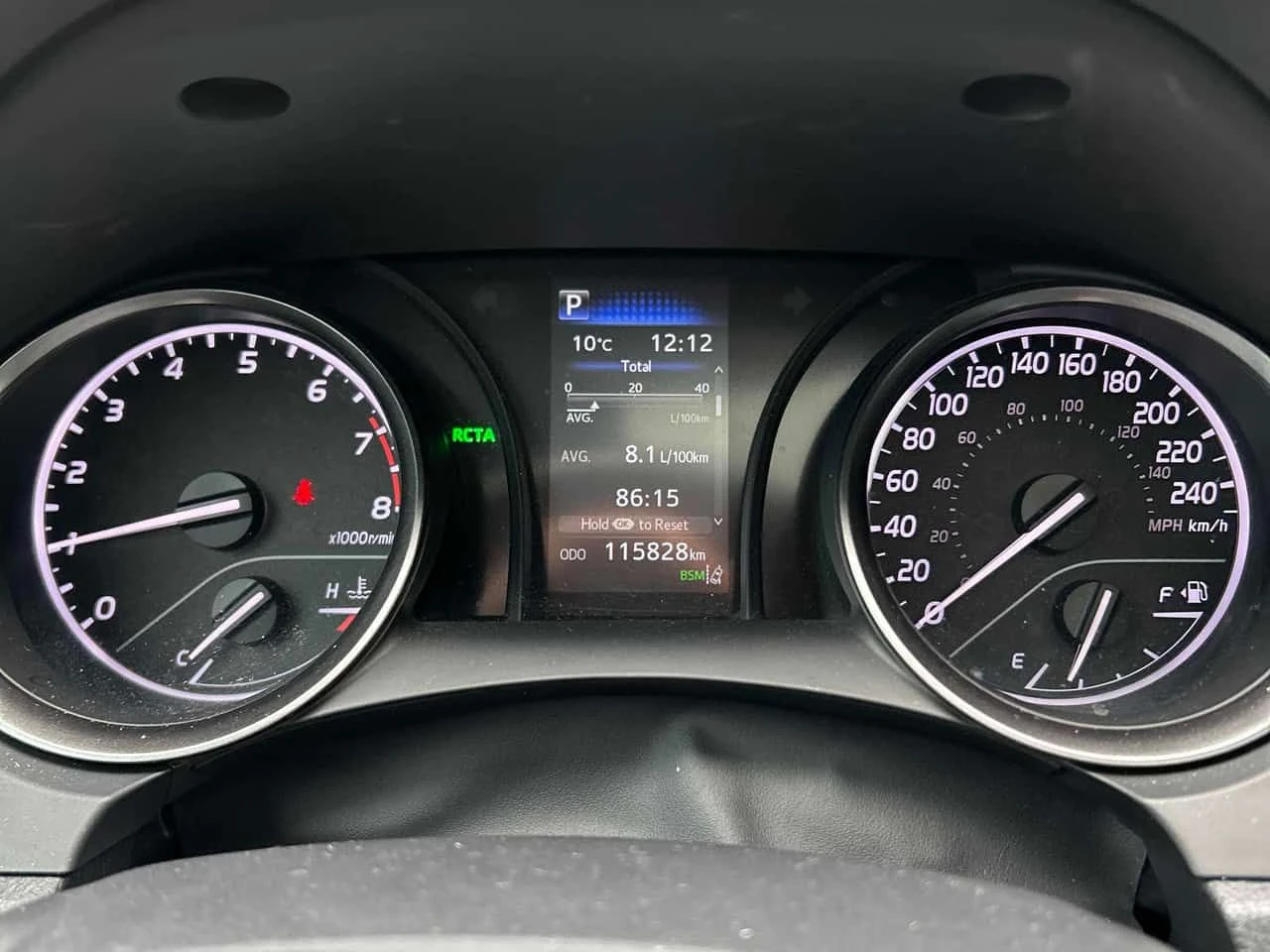 Toyota Camry * SE * CARFAX * БЕЗ ПЪРВОНАЧАЛНА ВНОСКА, снимка 8 - Автомобили и джипове - 54564311