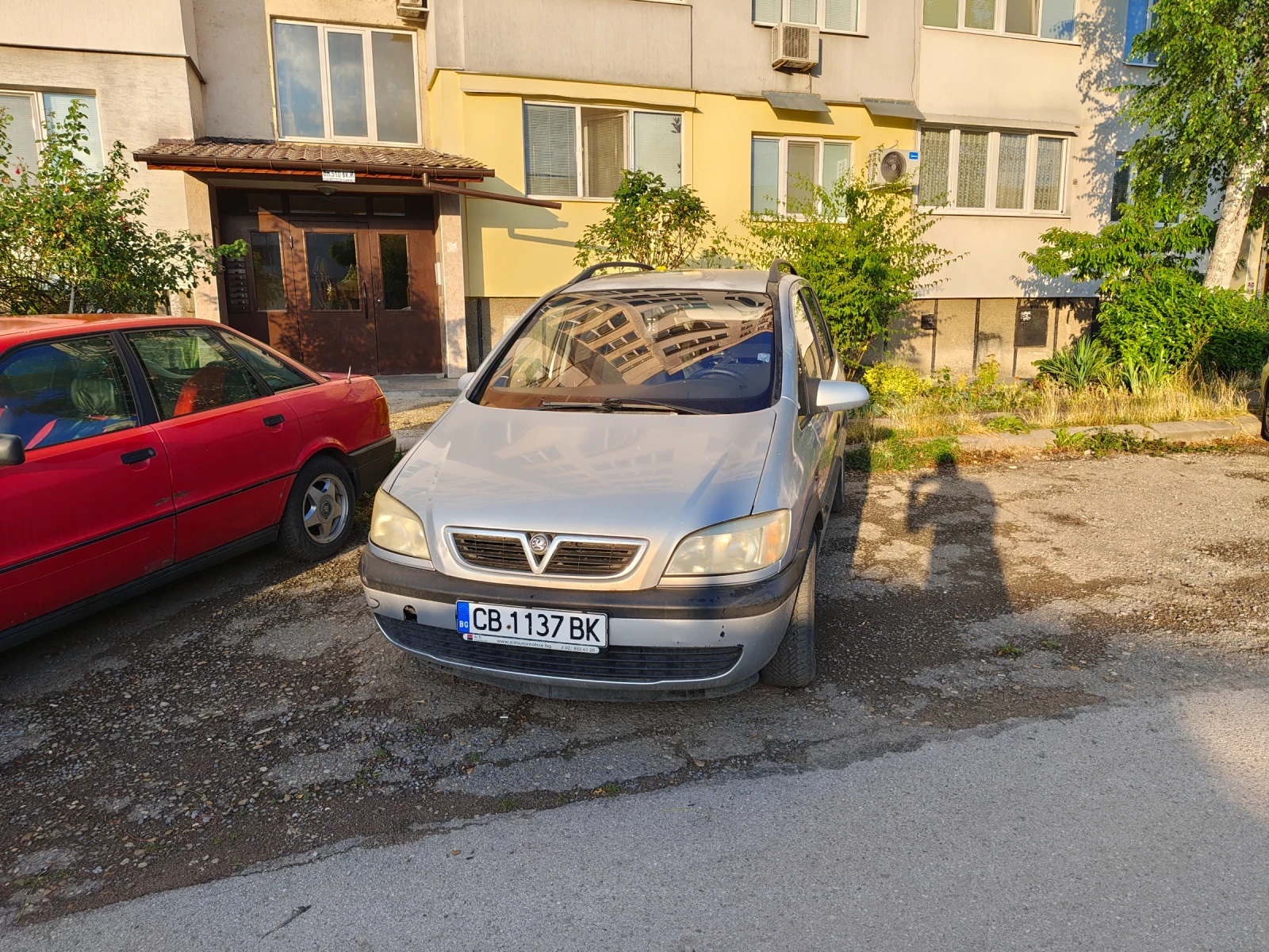 Opel Zafira 1.6, снимка 3 - Автомобили и джипове - 55382823