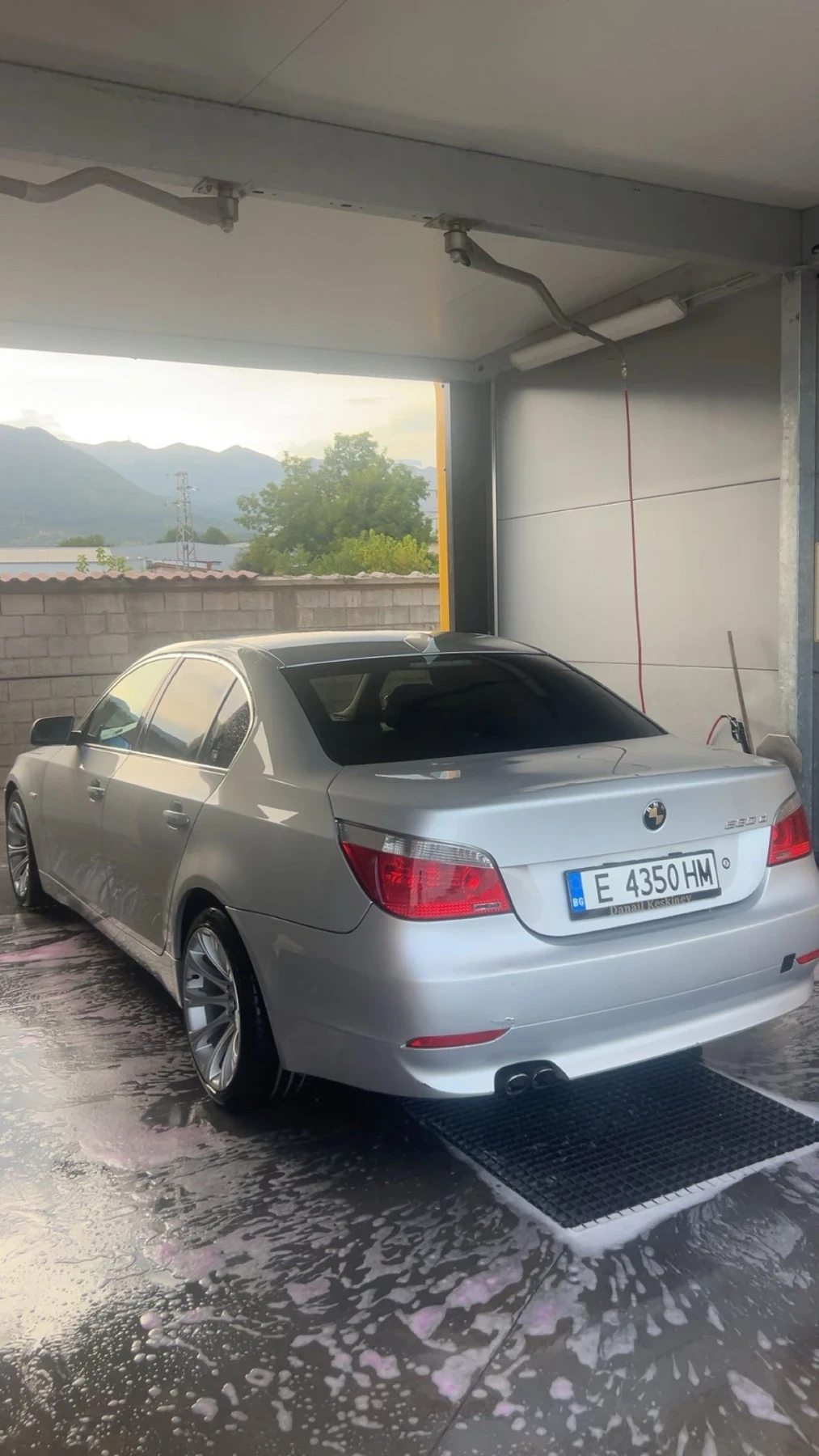 BMW 530