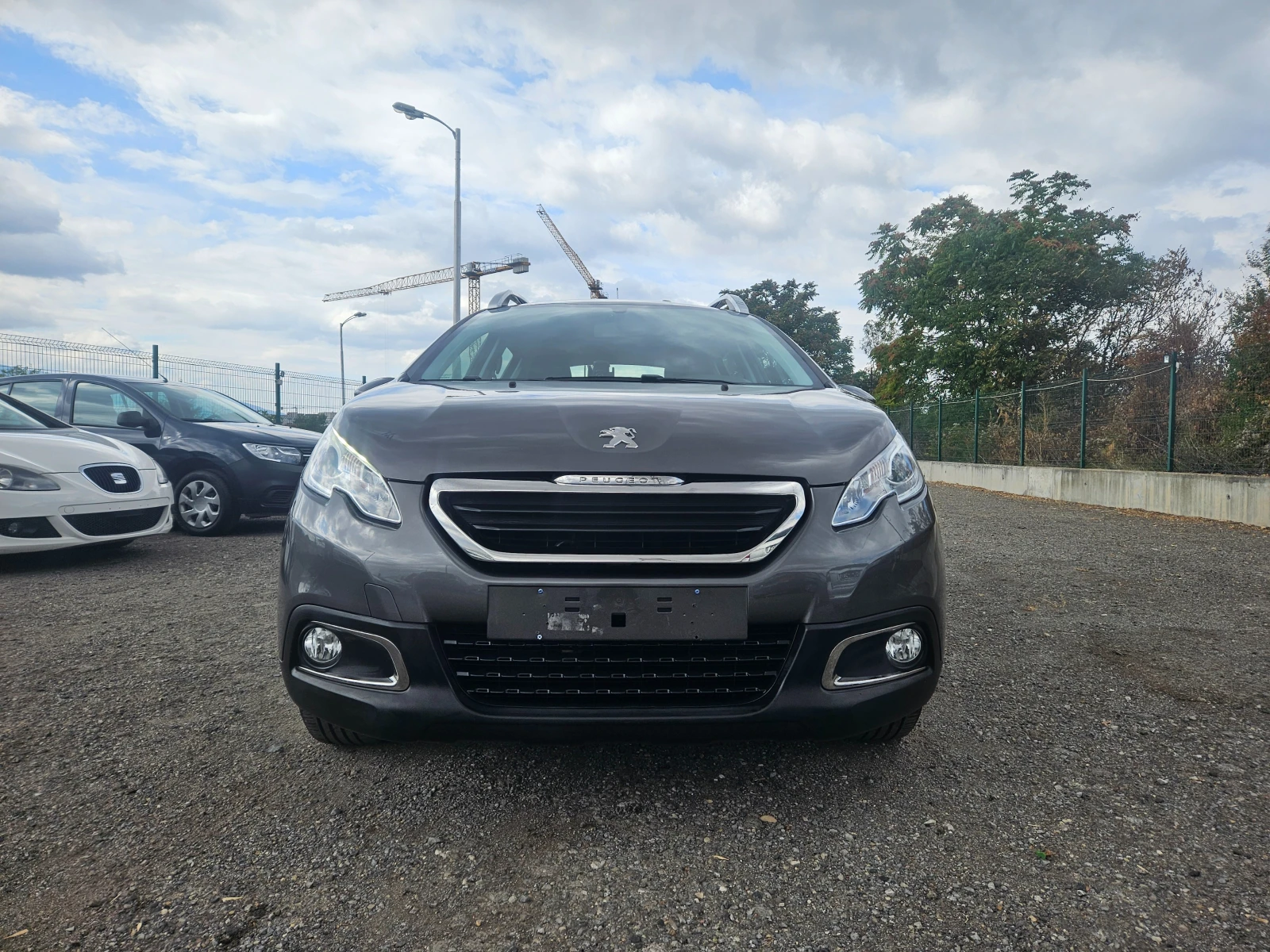 Peugeot 2008 1.2 PURETECH ПЕРФЕКТНО