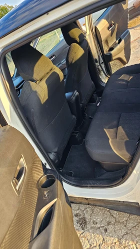 Toyota C-HR, снимка 8