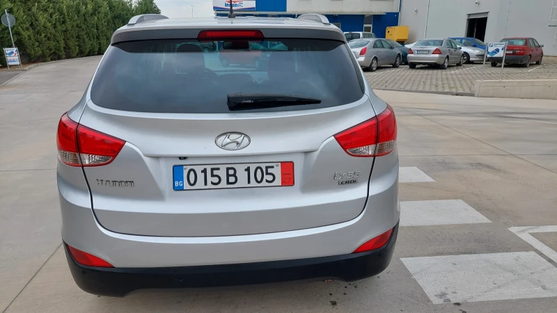 Hyundai IX35 1.7 НАВИ FULL, снимка 6 - Автомобили и джипове - 47065201