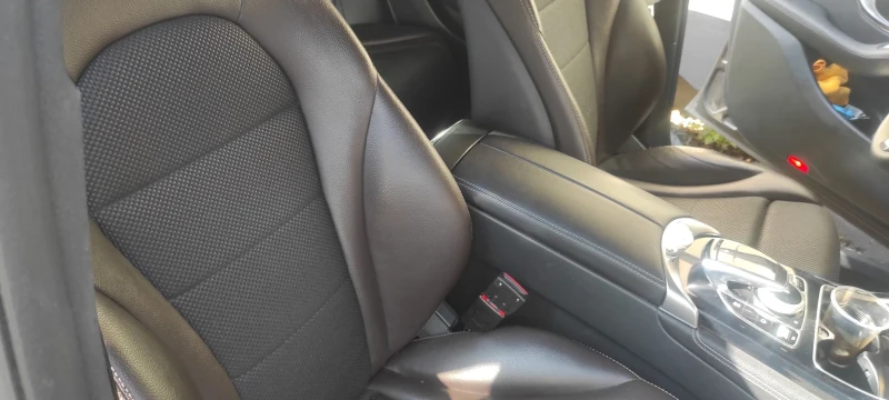 Mercedes-Benz 250 GLC , снимка 16 - Автомобили и джипове - 52729983