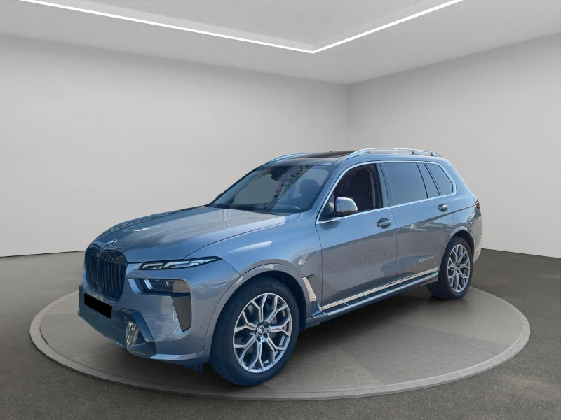 BMW X7 40i* PANO* DISTR* KEYLESS* H&K* HEAD-UP* 