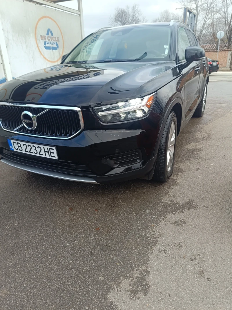Volvo XC40 2.0 T, снимка 2 - Автомобили и джипове - 52752576