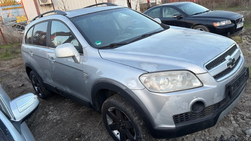 Chevrolet Captiva 2.0d, снимка 2 - Автомобили и джипове - 52852648