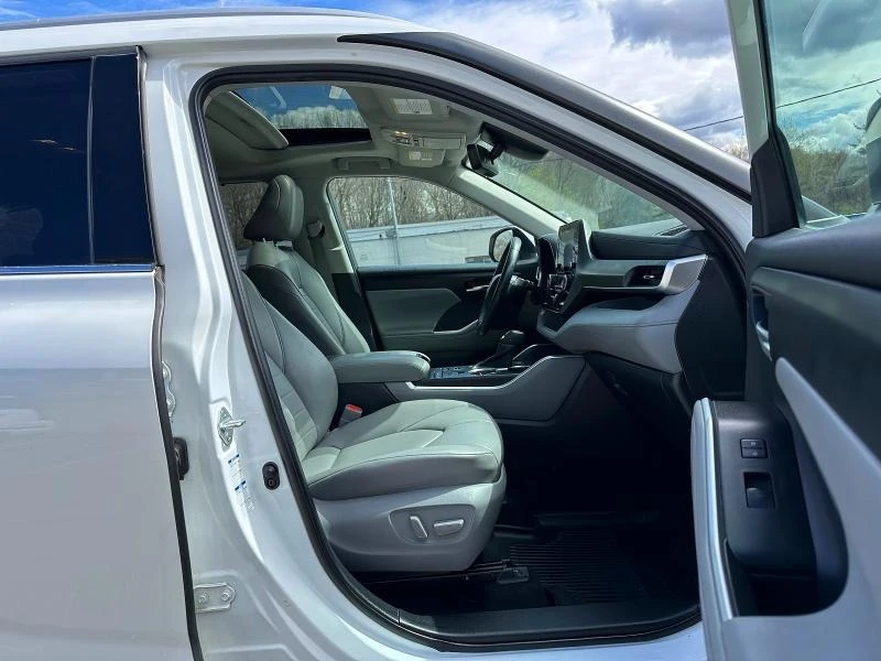 Toyota Highlander, снимка 5 - Автомобили и джипове - 54624103