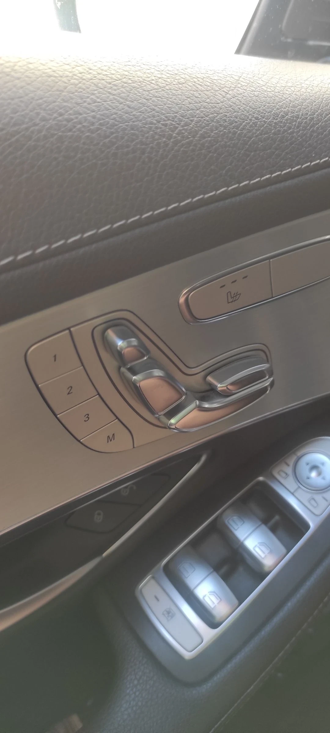 Mercedes-Benz 250 GLC  | Mobile.bg   14